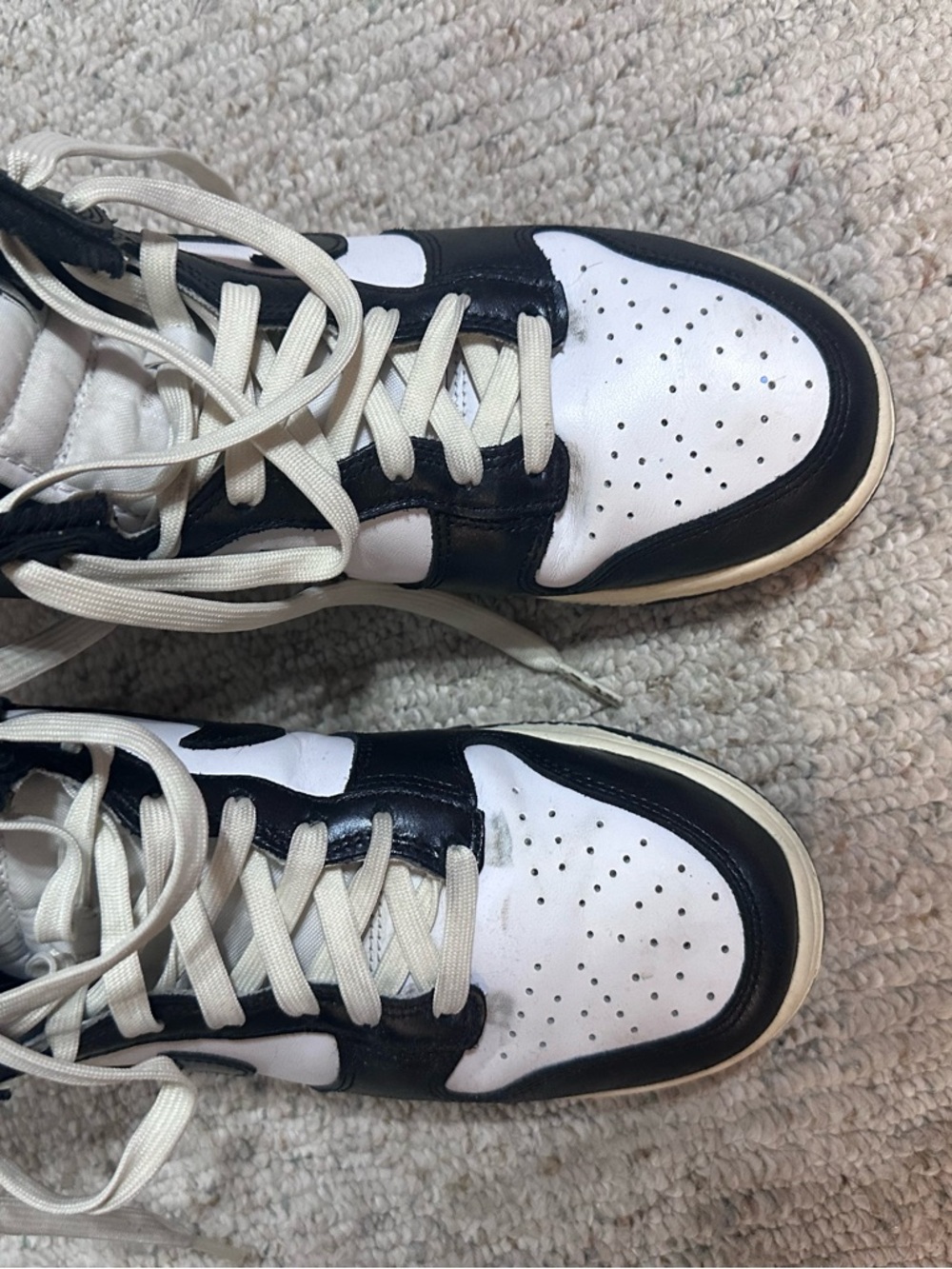 Nike White and Black Athletic Sneakers